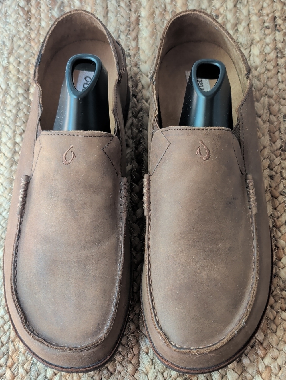 OluKai Men’s Moloa Light Brown Leather Slip-On Loafers